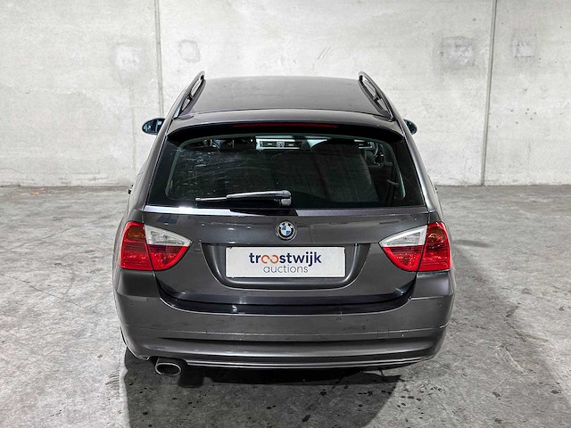 Bmw 318i touring high executive 3-serie 141pk 2008, 22-hnj-3 youngtimer - afbeelding 51 van  51
