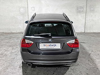 Bmw 318i touring high executive 3-serie 141pk 2008, 22-hnj-3 youngtimer - afbeelding 51 van  51