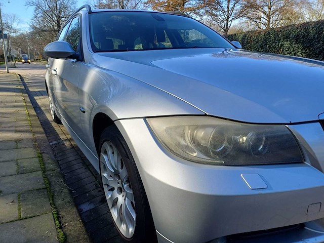 Bmw 318i touring, rj-825-v - afbeelding 3 van  20