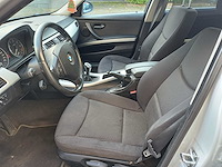 Bmw 318i touring, rj-825-v - afbeelding 9 van  20