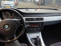 Bmw 318i touring, rj-825-v - afbeelding 11 van  20