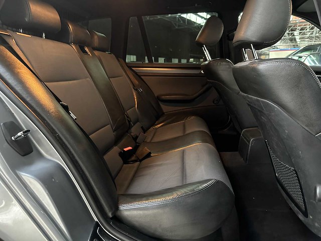 Bmw 318i touring special exec. 3-serie 141pk 2003, 65-nj-vl - afbeelding 25 van  37