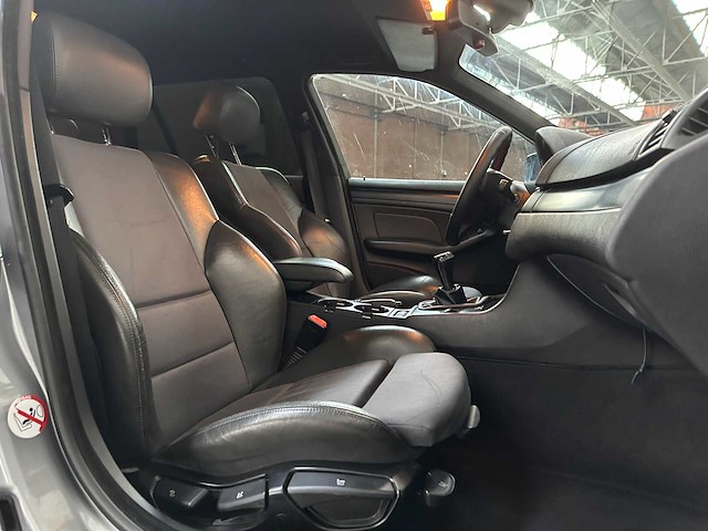 Bmw 318i touring special exec. 3-serie 141pk 2003, 65-nj-vl - afbeelding 27 van  37