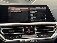 Bmw 320 i business edition 183pk 2021 (origineel-nl) 3-serie, l-634-xb - afbeelding 11 van  35