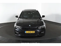 Bmw 320 i business edition 183pk 2021 (origineel-nl) 3-serie, l-634-xb - afbeelding 23 van  35