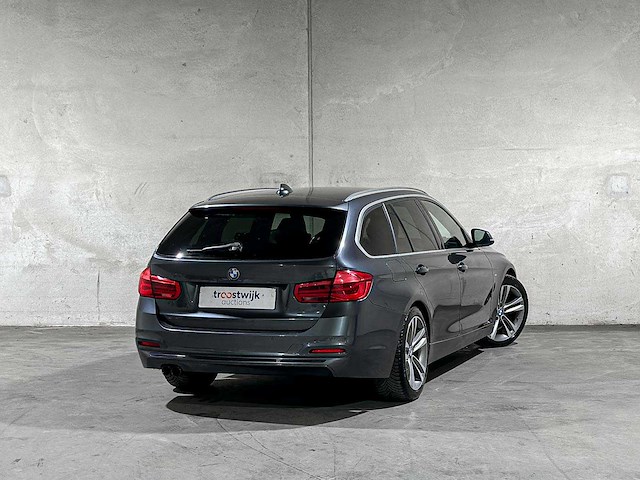 Bmw 320d ede luxury 163pk 2015 (origineel-nl) 3-serie touring f31, hg-460-p - afbeelding 4 van  47