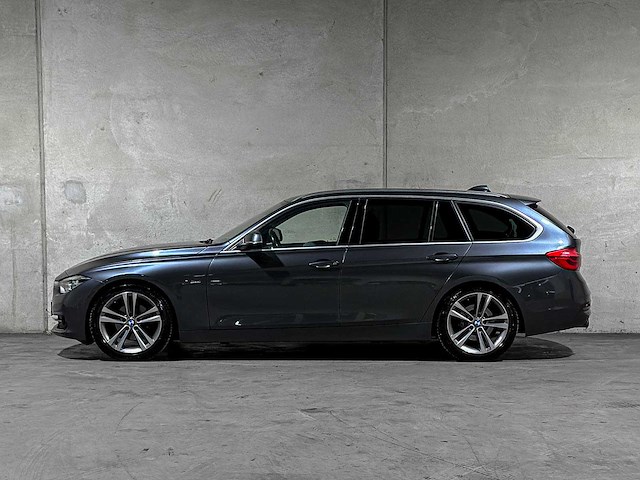 Bmw 320d ede luxury 163pk 2015 (origineel-nl) 3-serie touring f31, hg-460-p - afbeelding 11 van  47