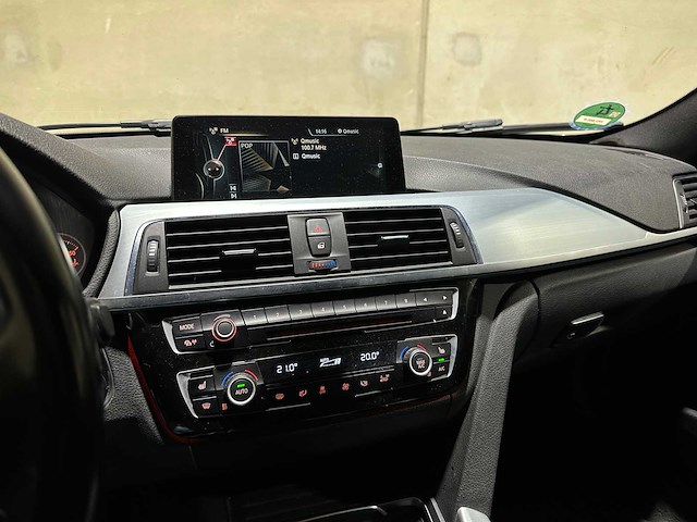 Bmw 320d ede luxury 163pk 2015 (origineel-nl) 3-serie touring f31, hg-460-p - afbeelding 25 van  47