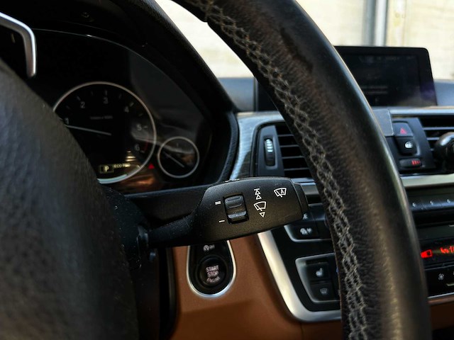 Bmw 320d efficientdynamics edition high executive 163pk 2014 (origineel-nl) 3-serie, 4-xdd-34 - afbeelding 23 van  54