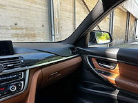 Bmw 320d efficientdynamics edition high executive 163pk 2014 (origineel-nl) 3-serie, 4-xdd-34 - afbeelding 27 van  54