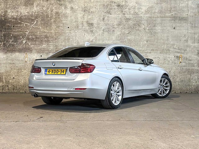 Bmw 320d efficientdynamics edition high executive 163pk 2014 (origineel-nl) 3-serie, 4-xdd-34 - afbeelding 9 van  54