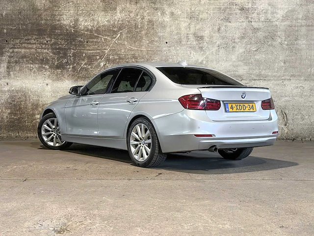 Bmw 320d efficientdynamics edition high executive 163pk 2014 (origineel-nl) 3-serie, 4-xdd-34 - afbeelding 6 van  55
