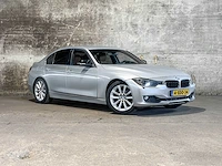 Bmw 320d efficientdynamics edition high executive 163pk 2014 (origineel-nl) 3-serie, 4-xdd-34 - afbeelding 53 van  55