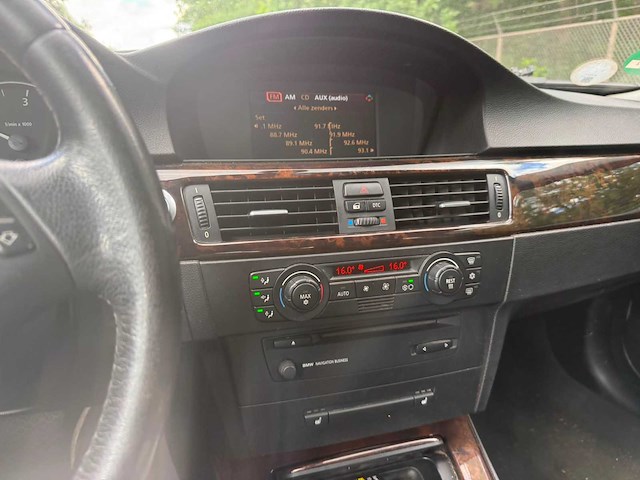 Bmw 320d touring dynamic executive automaat, 21-sjj-2 - afbeelding 2 van  11