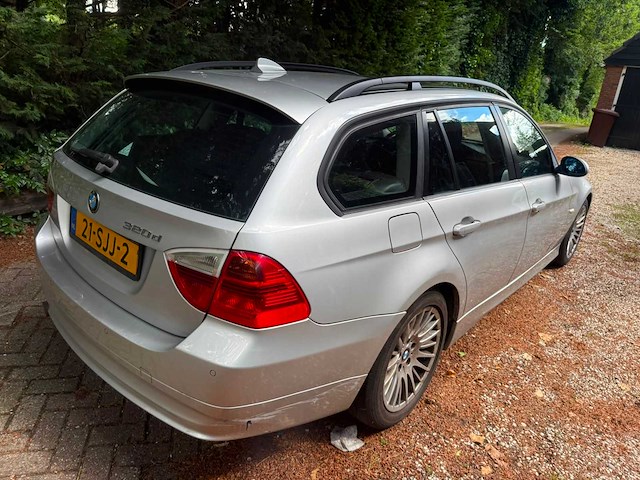 Bmw 320d touring dynamic executive automaat, 21-sjj-2 - afbeelding 7 van  11