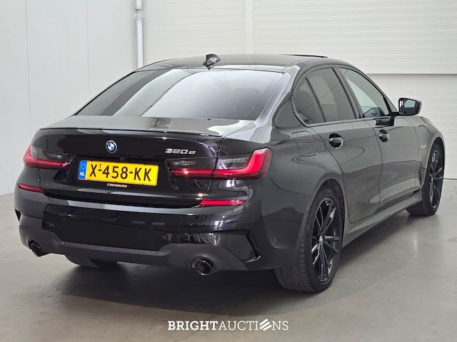 Bmw 320e 3-serie business edition plus 276pk 2022 3-serie, x-458-kk - afbeelding 34 van  40