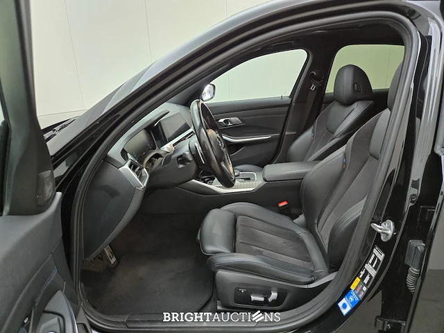 Bmw 320e 3-serie business edition plus 276pk 2022 3-serie, x-458-kk - afbeelding 38 van  40