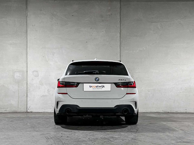 Bmw 320e touring business edition plus m-sport 204pk 2022 (origineel-nl + 1e eigenaar) 3-serie, p-991-jh - afbeelding 4 van  46