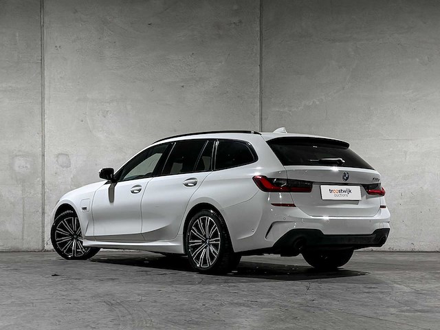 Bmw 320e touring business edition plus m-sport 204pk 2022 (origineel-nl + 1e eigenaar) 3-serie, p-991-jh - afbeelding 6 van  46