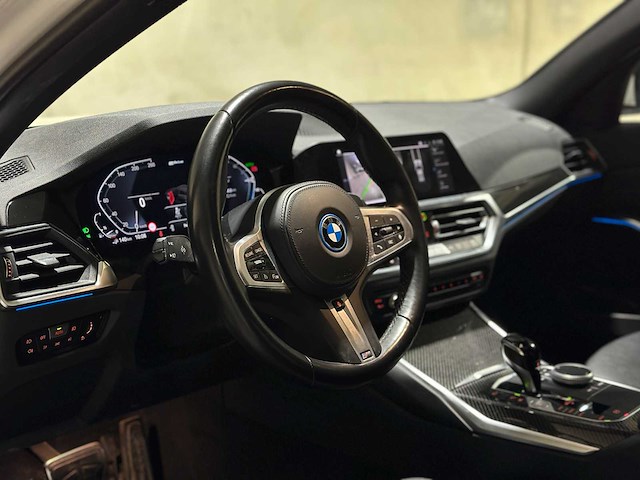 Bmw 320e touring business edition plus m-sport 204pk 2022 (origineel-nl + 1e eigenaar) 3-serie, p-991-jh - afbeelding 10 van  46