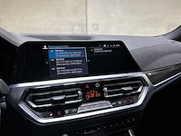 Bmw 320e touring business edition plus m-sport 204pk 2022 (origineel-nl + 1e eigenaar) 3-serie, p-991-jh - afbeelding 24 van  46