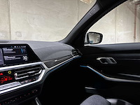 Bmw 320e touring business edition plus m-sport 204pk 2022 (origineel-nl + 1e eigenaar) 3-serie, p-991-jh - afbeelding 25 van  46