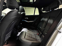 Bmw 320e touring business edition plus m-sport 204pk 2022 (origineel-nl + 1e eigenaar) 3-serie, p-991-jh - afbeelding 30 van  46