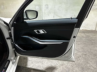 Bmw 320e touring business edition plus m-sport 204pk 2022 (origineel-nl + 1e eigenaar) 3-serie, p-991-jh - afbeelding 35 van  46