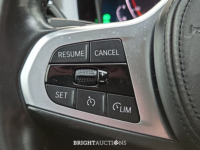 Bmw 320i 3-serie executive edition 184pk 2019 (origineel-nl) 3-serie, xt-203-t - afbeelding 5 van  39