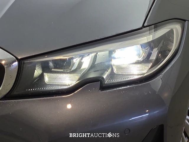 Bmw 320i 3-serie executive edition 184pk 2019 (origineel-nl) 3-serie, xt-203-t - afbeelding 7 van  39