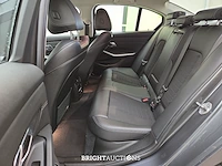 Bmw 320i 3-serie executive edition 184pk 2019 (origineel-nl) 3-serie, xt-203-t - afbeelding 39 van  39