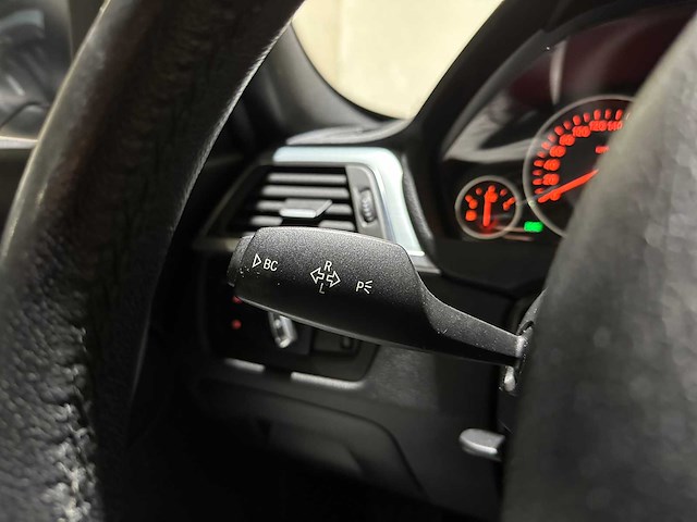 Bmw 320i automaat centennial high executive 184pk 2016 3-serie touring, jr-371-d - afbeelding 17 van  43