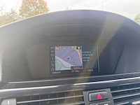 Bmw 320i cabrio high executive automaat, zn-110-j - afbeelding 13 van  16