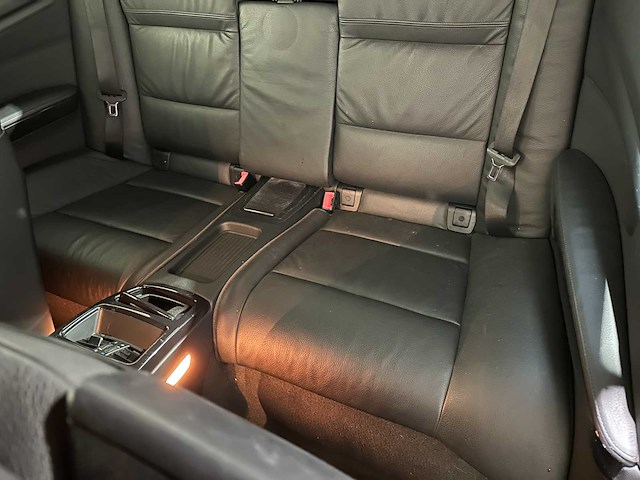 Bmw 320i cabriolet 170pk 2009 3-serie e93, xk-462-d - afbeelding 30 van  38