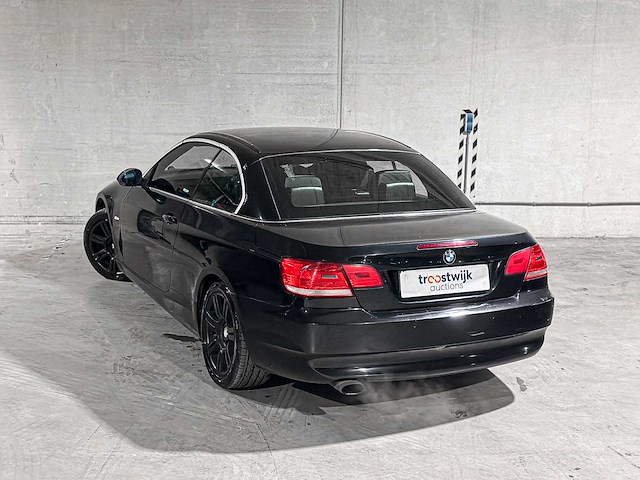Bmw 320i cabriolet 170pk 2009 3-serie e93, xk-462-d - afbeelding 2 van  18