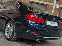 Bmw 320i efficientdynamics edition upgrade edition 170pk 2013 (origineel-nl) 3-serie, 1-sll-03 - afbeelding 9 van  40