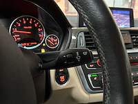 Bmw 320i efficientdynamics edition upgrade edition 170pk 2013 (origineel-nl) 3-serie, 1-sll-03 - afbeelding 19 van  40