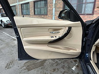 Bmw 320i efficientdynamics edition upgrade edition 170pk 2013 (origineel-nl) 3-serie, 1-sll-03 - afbeelding 25 van  40