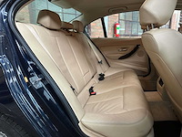 Bmw 320i efficientdynamics edition upgrade edition 170pk 2013 (origineel-nl) 3-serie, 1-sll-03 - afbeelding 30 van  41