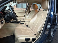 Bmw 320i efficientdynamics edition upgrade edition 170pk 2013 (origineel-nl) 3-serie, 1-sll-03 - afbeelding 10 van  15