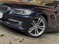 Bmw 320i efficientdynamics edition upgrade edition 170pk 2013 (origineel-nl) 3-serie, 1-sll-03