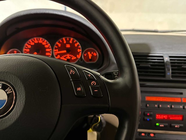 Bmw 320i executive 3-serie 168pk 2005, 39-rj-nz - afbeelding 14 van  41