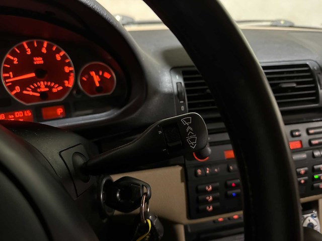 Bmw 320i executive 3-serie 168pk 2005, 39-rj-nz - afbeelding 16 van  41