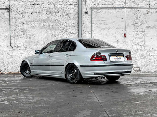 Bmw 320i executive 6-cilinder 150pk 1998, xj-ds-29 - afbeelding 9 van  48