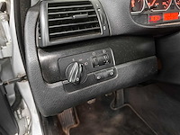Bmw 320i executive 6-cilinder 150pk 1998, xj-ds-29 - afbeelding 15 van  48