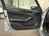 Bmw 320i executive 6-cilinder 150pk 1998, xj-ds-29 - afbeelding 16 van  33