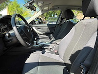 Bmw 320i f30 saloon modern line automaat, 3610 - afbeelding 4 van  31
