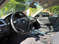 Bmw 320i f30 saloon modern line automaat, 3610 - afbeelding 14 van  31