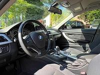 Bmw 320i f30 saloon modern line automaat, 3610 - afbeelding 14 van  31