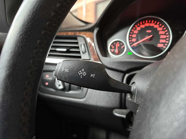 Bmw 320i high executive 184pk 2012 3-serie, 75-xgb-4 - afbeelding 16 van  42